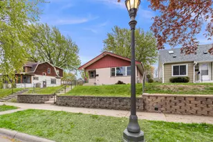 1246 Hewitt Ave, Saint Paul, MN 55104 - Photo 4