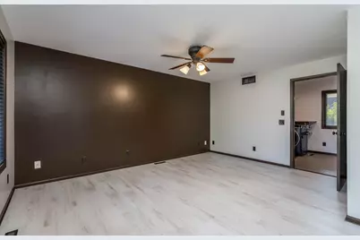 116 Piccadilly Avenue, Mankato, MN 56001 - Photo 22