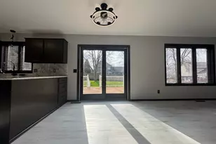 116 Piccadilly Ave, Mankato, MN 56001 - Photo 18