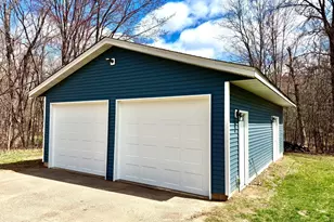 36983 Forest Blvd, North Branch, MN 55056 - Photo 2