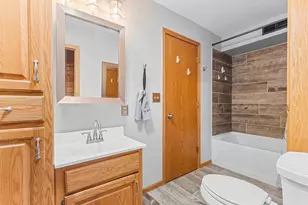 12464 Shorewood Beach Rd, Detroit Lakes, MN 56501 - Photo 20