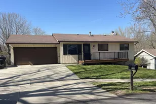 727 31st St NW, Rochester, MN 55901 - Photo 1