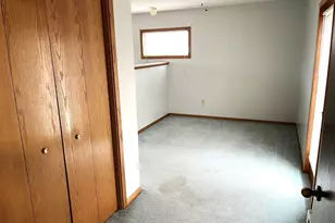1318 W Chestnut Ave, Olivia, MN 56277 - Photo 10
