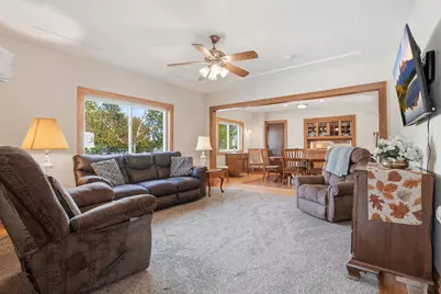 301 W 4th Street, Winthrop, MN 55396 - Photo 8