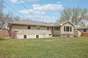 5900 Halifax Pl, Brooklyn Center, MN 55429 - Photo 44