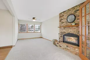 5900 Halifax Pl, Brooklyn Center, MN 55429 - Photo 10