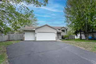 13742 Underclift St NW, Andover, MN 55304 - Photo 12