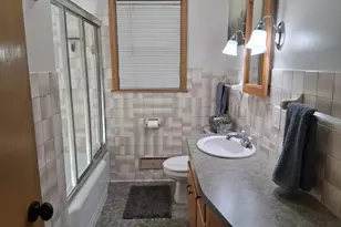 2327 Laurel Ave W, Minneapolis, MN 55405 - Photo 12
