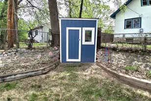 2327 Laurel Ave W, Minneapolis, MN 55405 - Photo 30