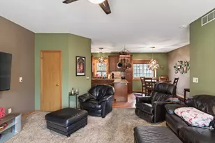 1318 McAndrews Rd E, Burnsville, MN 55337 - Photo 8