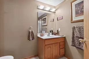 1318 McAndrews Rd E, Burnsville, MN 55337 - Photo 20