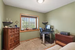 1318 McAndrews Rd E, Burnsville, MN 55337 - Photo 12