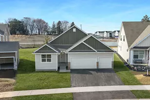 316 Distel Dr, Le Sueur, MN 56058 - Photo 1