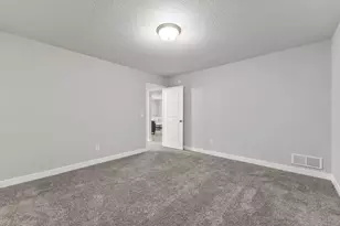 316 Distel Dr, Le Sueur, MN 56058 - Photo 38
