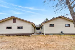 901 NW 9th St, Grand Rapids, MN 55744 - Photo 14