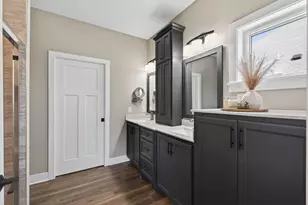 25415 Farmstead Ln, Wyoming, MN 55092 - Photo 20