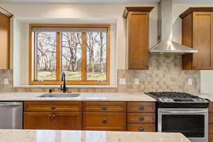 3515 Ranier Ln N, Plymouth, MN 55447 - Photo 16