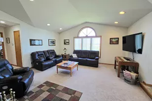 33303 Co Rd 29, Peterson, MN 55962 - Photo 16