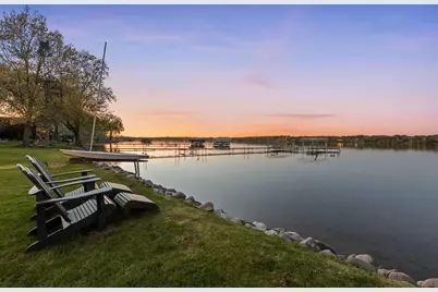 178 Peninsula Road, Medicine Lake, MN 55441 - Photo 6