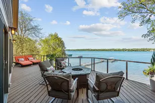178 Peninsula Rd, Medicine Lake, MN 55441 - Photo 12