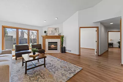 5619 Dunlap Avenue N, Shoreview, MN 55126 - Photo 12