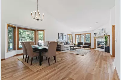 5619 Dunlap Avenue N, Shoreview, MN 55126 - Photo 10