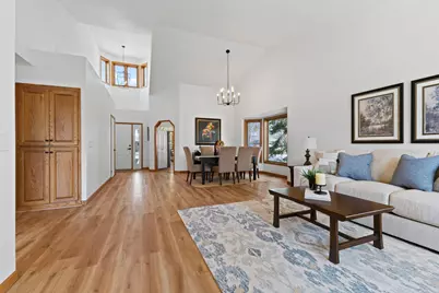 5619 Dunlap Avenue N, Shoreview, MN 55126 - Photo 14