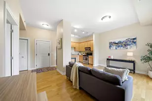 370 Marshall Ave, Saint Paul, MN 55102 - Photo 12