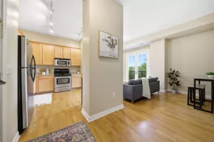 370 Marshall Ave, Saint Paul, MN 55102 - Photo 6