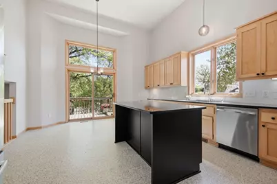 5750 Newberry Circle N, Stillwater, MN 55082 - Photo 18