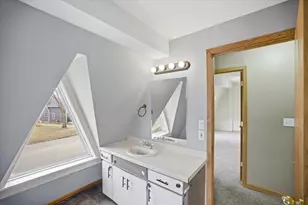 327 2nd St NE, Barnesville, MN 56514 - Photo 22