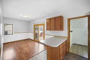 327 2nd St NE, Barnesville, MN 56514 - Photo 6