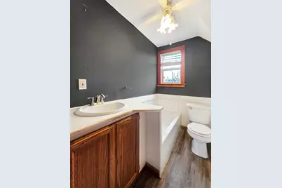 221 W Park Avenue, Warren, MN 56762 - Photo 18