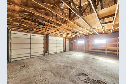 221 W Park Avenue, Warren, MN 56762 - Photo 24
