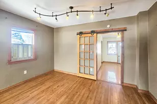 221 W Park Ave, Warren, MN 56762 - Photo 2