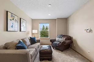 20366 Kensfield Trail, Lakeville, MN 55044 - Photo 24