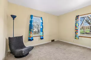 199 Ferndale Street N, Maplewood, MN 55119 - Photo 12