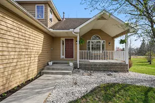 19077 Gladstone Blvd N, Maple Grove, MN 55311 - Photo 4
