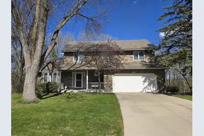 4710 White Oak Court, Eagan, MN 55122 - Photo 1