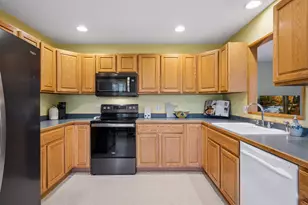 208 Cherrywood Ave NW, Saint Michael, MN 55376 - Photo 10