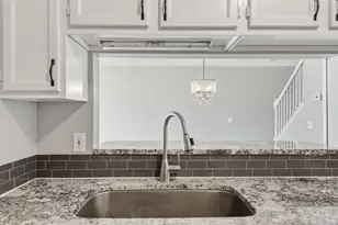 11428 Elmwood Ave N, Champlin, MN 55316 - Photo 10