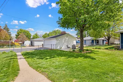 417 10th Avenue S, South Saint Paul, MN 55075 - Photo 22