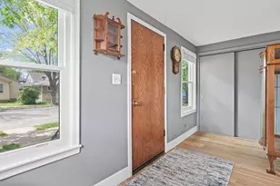 417 10th Ave S, South Saint Paul, MN 55075 - Photo 2