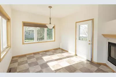 1134 47th Avenue N, Fargo, ND 58102 - Photo 16