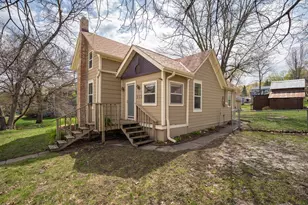 513 State St E, Cannon Falls, MN 55009 - Photo 4