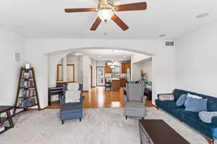 10859 Kingsfield Ln, Woodbury, MN 55129 - Photo 1