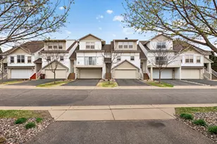 10859 Kingsfield Ln, Woodbury, MN 55129 - Photo 2