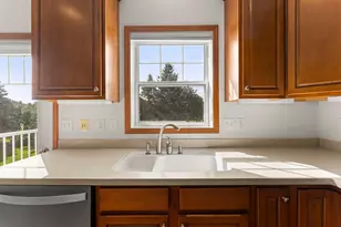 10859 Kingsfield Ln, Woodbury, MN 55129 - Photo 8