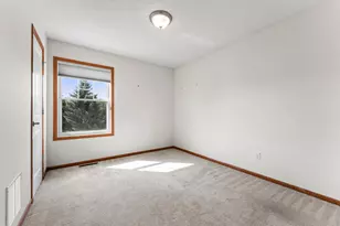 10859 Kingsfield Ln, Woodbury, MN 55129 - Photo 28