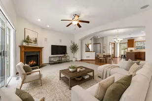 10859 Kingsfield Ln, Woodbury, MN 55129 - Photo 18